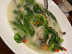 上汤大豆苗-乐忻皇朝(上海中心大厦店)
