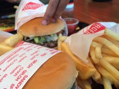 -FATBURGER 特富客汉堡(外交公寓店)