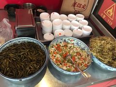 -闫家驴肉老店(华电一校店)
