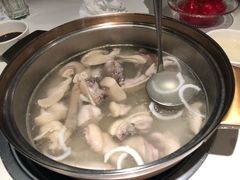 -烹然四季椰子鸡火锅(姚家园万象汇店)