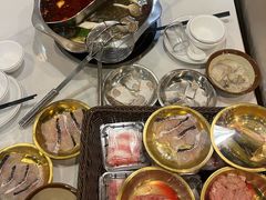 -尚品海鲜肥牛自助火锅(湖明店)