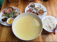 -德致祥云南过桥米线(云天小苑店)