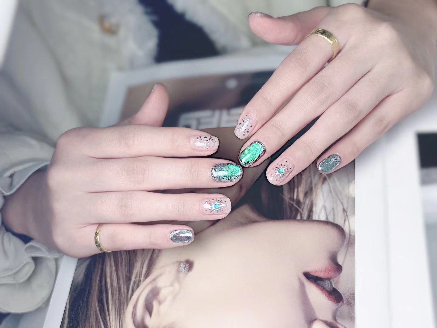 樱花树下 美甲款式 [色]