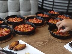 -必胜客(WOW中央公园店)
