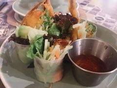 牛油果软壳蟹米纸卷-CHINCHIN 青青·泰国料理(万象食家店)