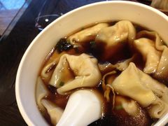 -笑来喜馄饨小笼工坊店(湖滨街店)