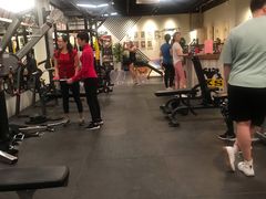 -享受健身·美体塑形馆