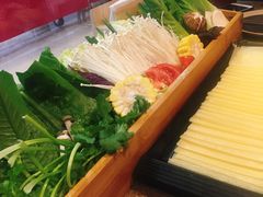 蔬菜拼盘-鱼豆吉·豆浆鱼火锅(宜昌万达店)