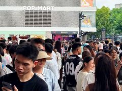 -杭州湖滨银泰in77