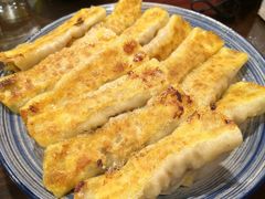 锅烙酸菜猪肉-七菜馆·东北菜·蒸饺(文体路店)