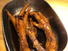弄堂里的卤鸡爪-弄堂里(雨花客厅店)