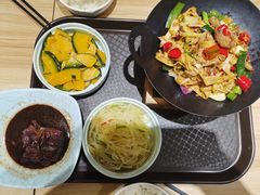 -金小悦饭堂(中禾店)