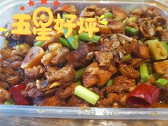 乡巴佬鸡-新白鹿餐厅(城西银泰城店)