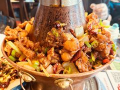 -川流不息·地道川菜·小龙虾(松东路店)