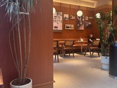 -奈雪的茶(M+世纪都会广场店)