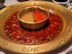 -哥老官重庆美蛙鱼头(宝山龙湖店)