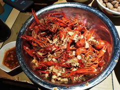 -琥珀老六龙虾(四里河店)