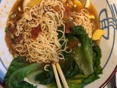 -百威KTV(恒福路店)