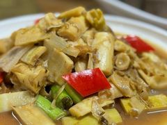 -芦茨金富饭庄·25年老字号·专做稻草鸡