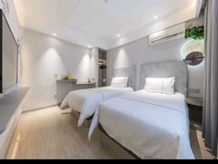 -白玉兰苏州观前街平江路酒店