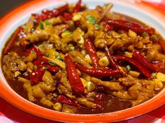 -思博半步颠小酒馆(梦时代店)