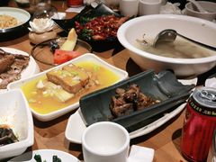 -隔壁老王·家常云南菜(花巷店)