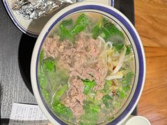 -云阿蛮云南生烫牛肉米线(奉贤路店)