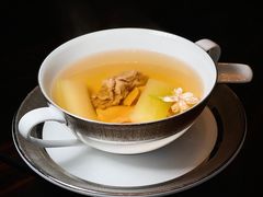 -运·中餐厅(成都华尔道夫酒店)