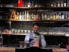 -格兰酒吧Glen Bar