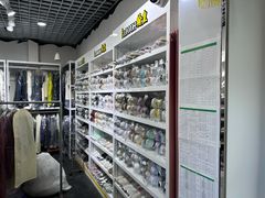 -翰皇直营洗衣洗鞋(望京鹿港店)