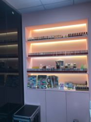 -斐尔国际皮肤管理中心