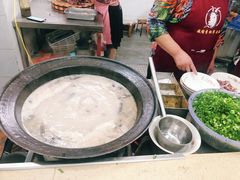-铁谢李松祖传羊肉汤馆