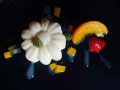 -YUE·6·西式融合餐厅(外滩六号店)