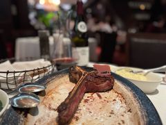 -Wolfgang’s Steakhouse 沃夫冈牛排馆(上海白玉兰广场店)