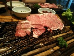 -黑牛の店·和牛烧肉(大悦城店)