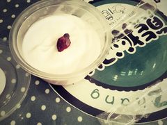 玫瑰味的酸奶酪-六时安·熊猫张甜品店(东关街店)