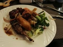 热菜组合-华美达酒店-无国界自助餐厅