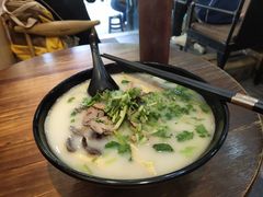 -鸭小妹鸭血粉丝(老门东店)