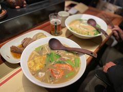 -荣家黄鱼面(前滩太古里店)