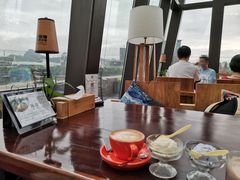 靠窗位-忆咖啡观景餐厅(桂林象山公园店)