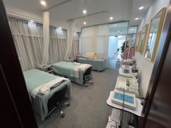 -YooMee优美智能科技美肤机构