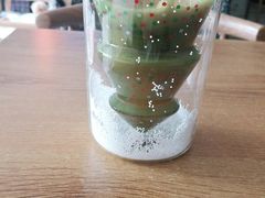 鲜榨苹果汁-平行世界·猫咖(首经贸店)
