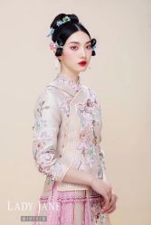 -Lady  Jane高端婚纱礼服馆