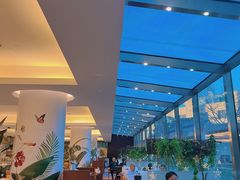 -亮马河饭店翠雅咖啡厅