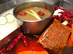 -巴邑火锅(江北万达店)