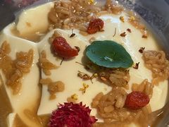 -张翻越·川渝冒菜·武汉黑鸭煲(城北万象城店)