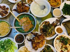 -岩保农家乐