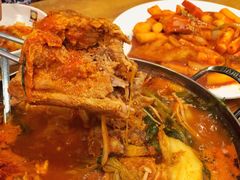 -喇喇排骨火锅·传统韩式脊骨汤(望京西园总店)