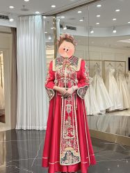 -拉瑞娜LaReine婚纱礼服高级定制