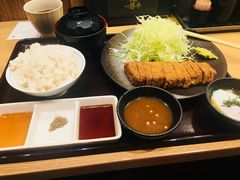 -牛カツ京都勝牛(河原町蛸薬師店)